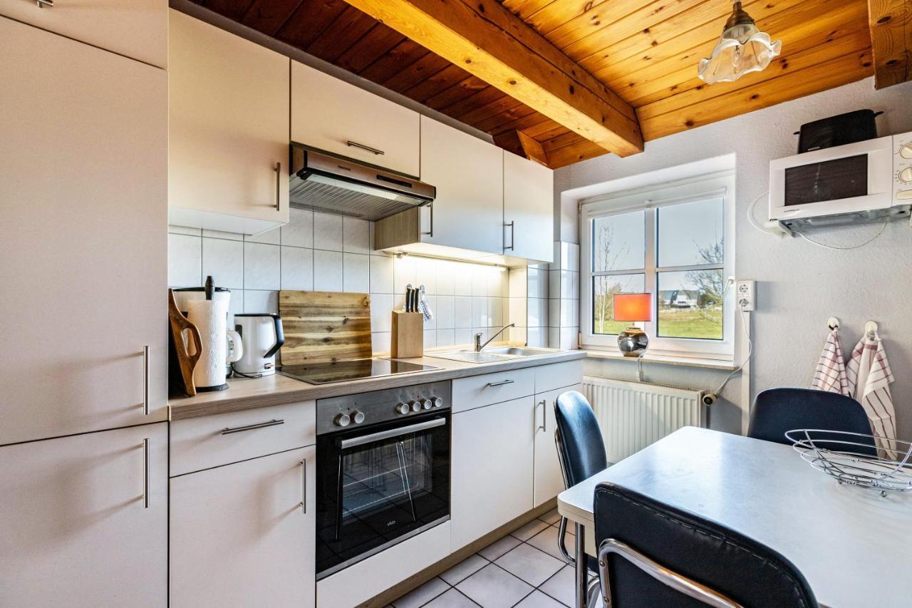 Schipp Landen Frida Apartment Husum  Bagian luar foto