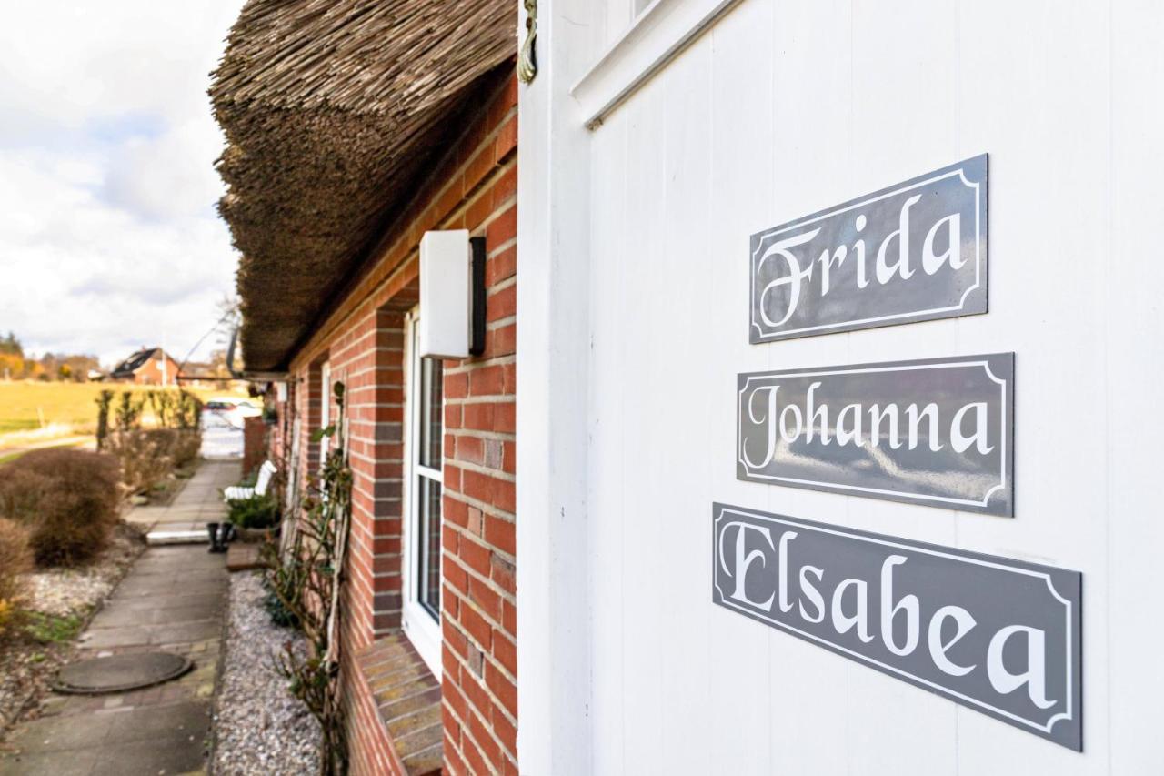 Schipp Landen Frida Apartment Husum  Bagian luar foto