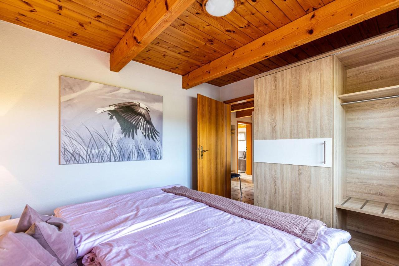 Schipp Landen Frida Apartment Husum  Bagian luar foto